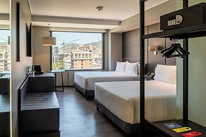 Ola Santiago Providencia, Tapestry Collection by Hilton