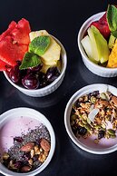 Ola Santiago Providencia, Tapestry Collection by Hilton