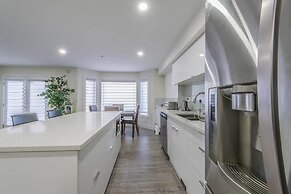 Private Luxurious Suite for Beach Getaway