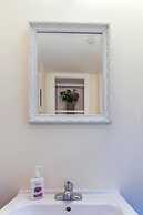 Central Cozy 1bdr Suite by Elevate Rooms