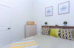 Tasteful 2 Bedroom Suite near Marine Gateway by Elevate Rooms