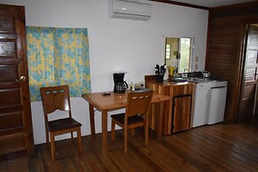 Hidden Haven - Hostel