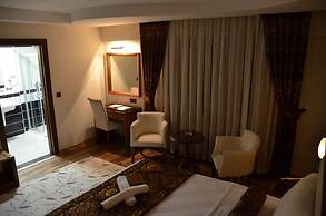 Saadet Grand Boutique & Business Hotel