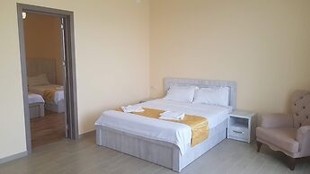 Nakashidzes Apartments