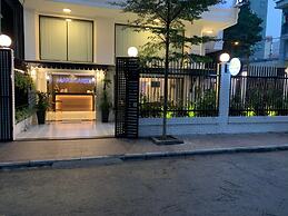 Hana Stay Tran Quoc Hoan