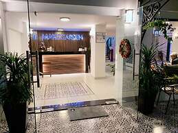 Hana Stay Tran Quoc Hoan