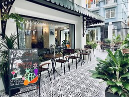 Hana Stay Tran Quoc Hoan