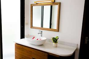 Hana Stay Tran Quoc Hoan