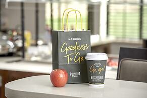 Staybridge Suites Holland by IHG