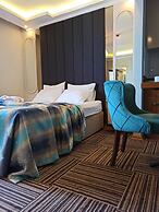 Alya Suite Hotel