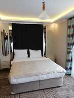 Alya Suite Residence