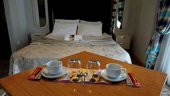 Alya Suite Residence