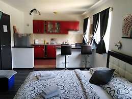 Guest House First Stop