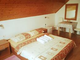 Guest House First Stop