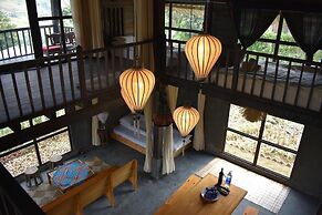 Lucky Daisy Buffalo House