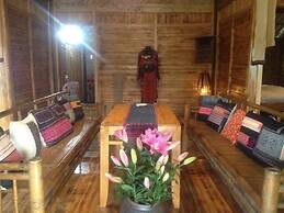 Lucky Daisy Buffalo House