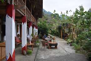 Lucky Daisy Buffalo House