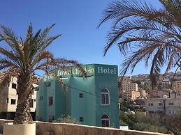 Petra Town Check-In Hotel