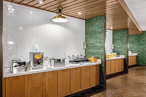 Fairfield Inn & Suites by Marriott Queensbury Glens Falls/Lake George