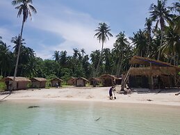 Backpackers Island Beach Camp - Adults Only