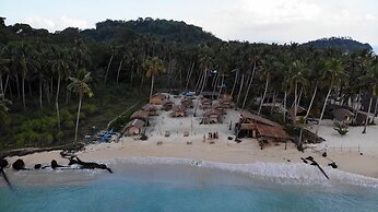 Backpackers Island Beach Camp - Adults Only