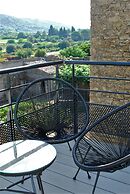 Hostel Les Terrasses du Roc