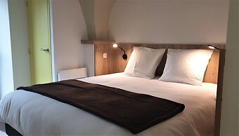 Hostel Les Terrasses du Roc