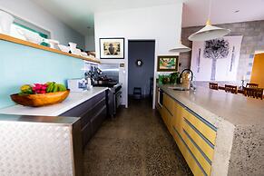 Coast Cook Islands - 3-Bedroom Beachfront Pool Villa