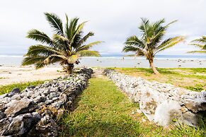 Coast Cook Islands - 3-Bedroom Beachfront Pool Villa