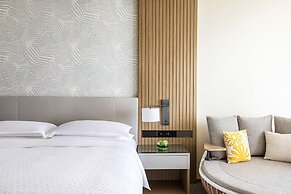 Four Points by Sheraton Wuchuan, Loong Bay