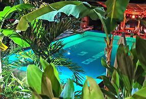 La Colonial Resort - Adults Only