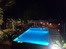 La Colonial Resort - Adults Only