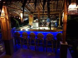 La Colonial Resort - Adults Only