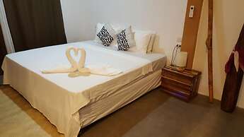 La Colonial Resort - Adults Only