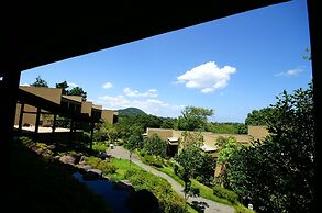 Gensen to Hanare no Oyado Tsuki