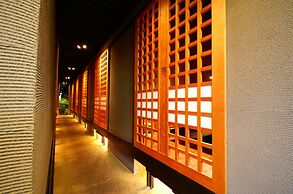 Gensen to Hanare no Oyado Tsuki