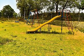 Charekh Food & Forest Resort