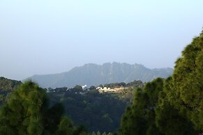 Charekh Food & Forest Resort