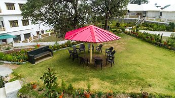 Charekh Food & Forest Resort