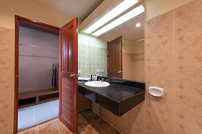 Blue Beach Grand Resort and Spa