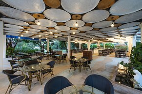 Blue Beach Grand Resort and Spa