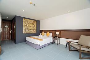 Blue Beach Grand Resort and Spa