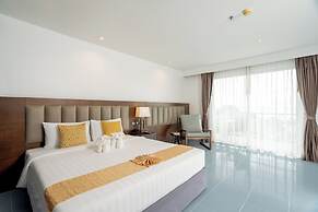 Blue Beach Grand Resort and Spa