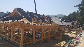 Donghae Hanok Donganjae