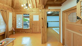 Donghae Hanok Donganjae