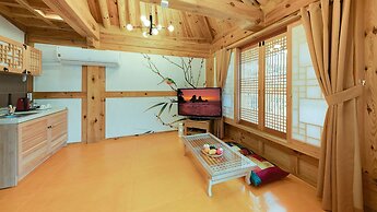 Donghae Hanok Donganjae