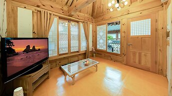 Donghae Hanok Donganjae