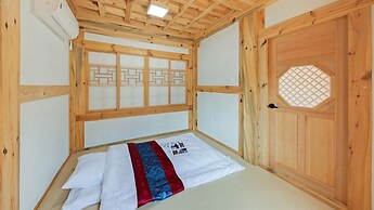 Donghae Hanok Donganjae