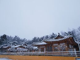 Donghae Hanok Donganjae