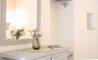 Ceylan Boutique House